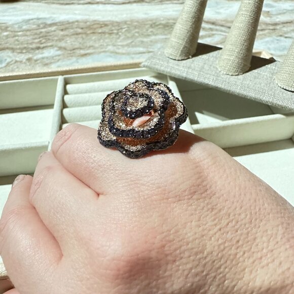Park Lane Camellia Rose Gold Plated Size 6 Ring Crystal Floral Jewelry Design - Picture 10 of 10